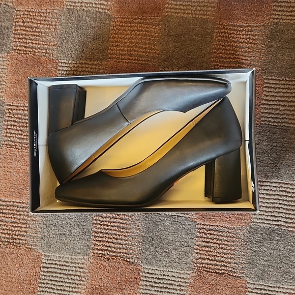 Naturalizer Warner size 11 NIB - Picture 4 of 4